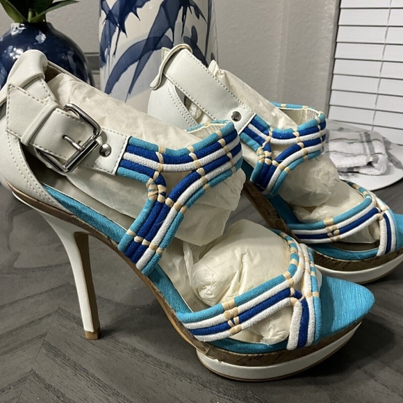 BAKERS TURQUOISE BONITA CRISS CROSS HIGH HEEL PEEP TOE PUMPS 8M - Picture 4 of 5